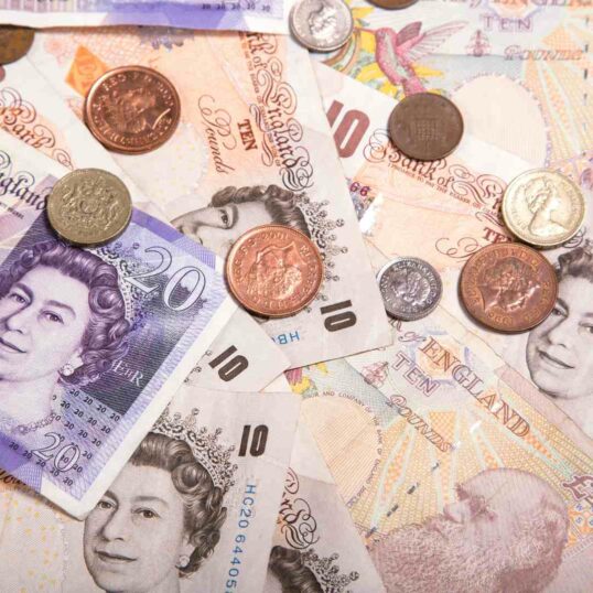 The Average Private Chef Salary in the UK: What You Need to Know