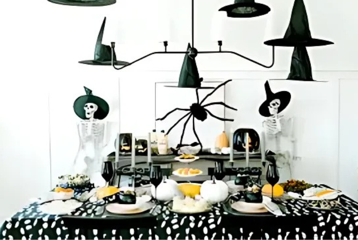 How to Craft an Elegant Halloween Dinner Party Menu